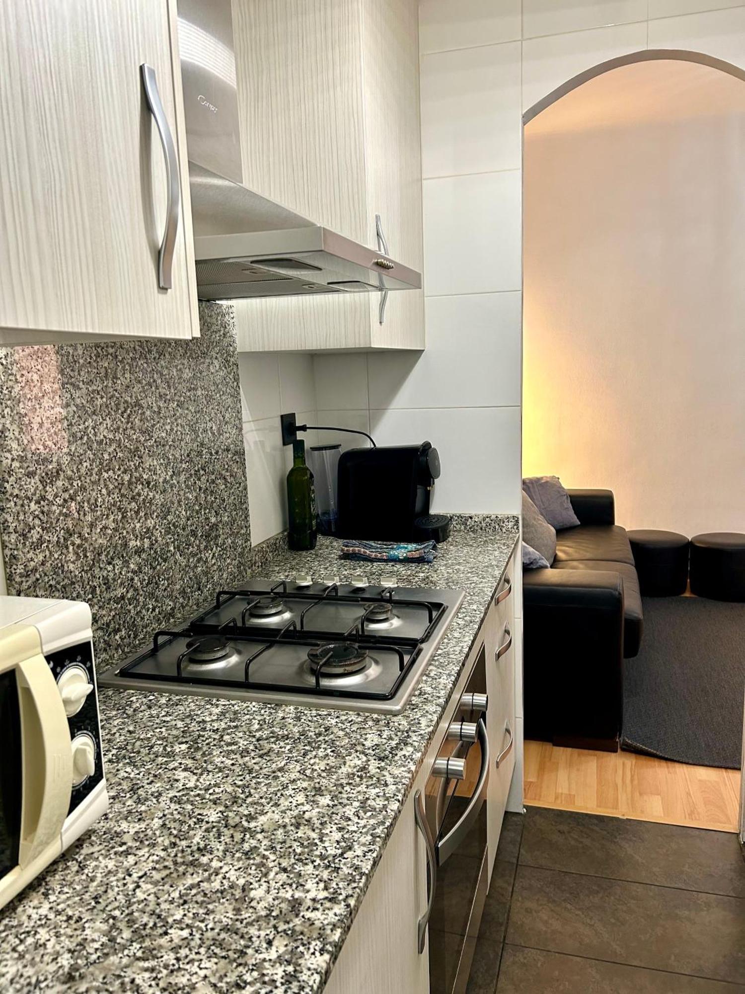 Apartment Carrer D'Olesa Барселона Екстериор снимка