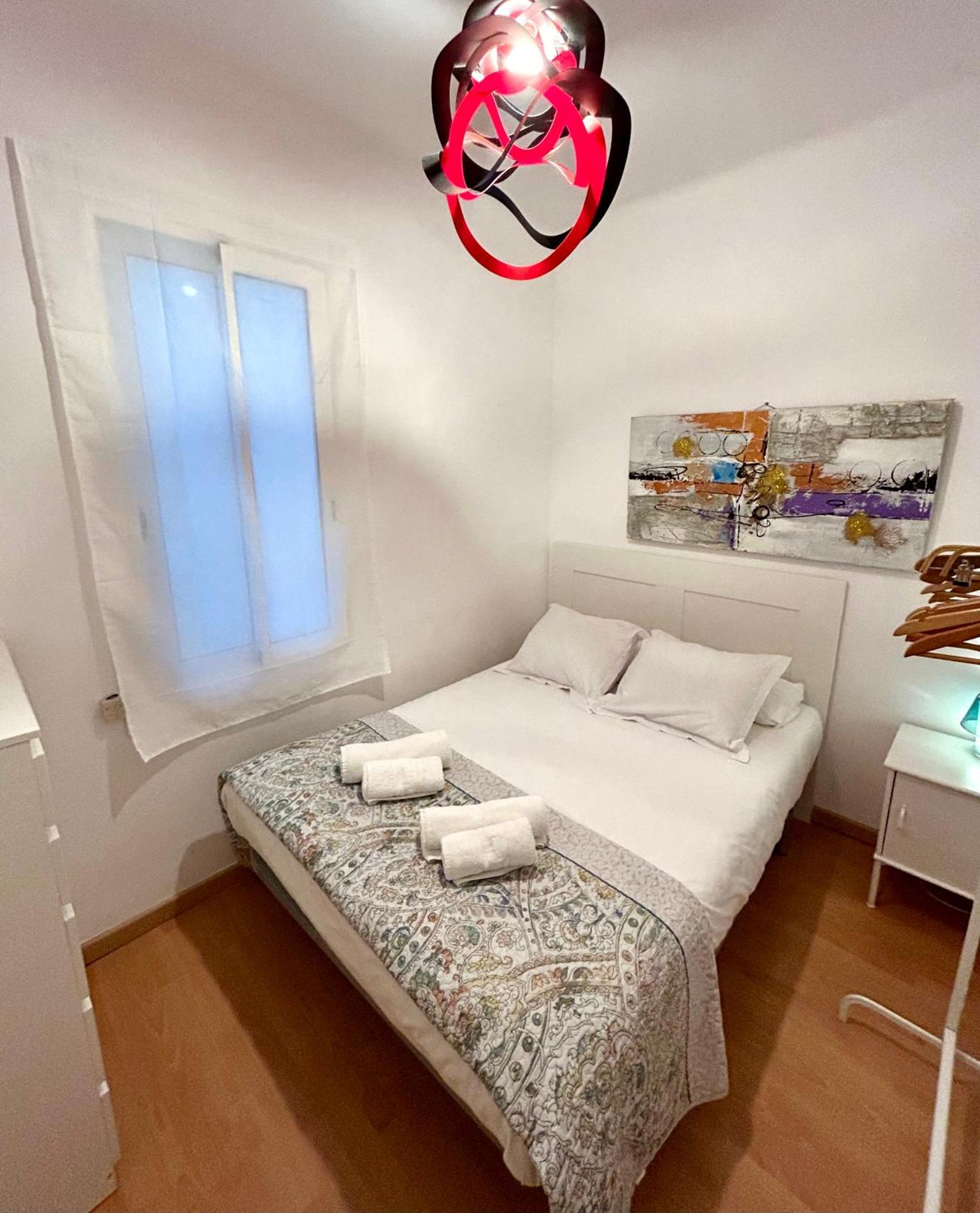 Apartment Carrer D'Olesa Барселона Екстериор снимка